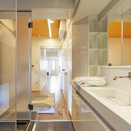 Apartment Thera
