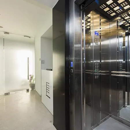 Apartment Thera *